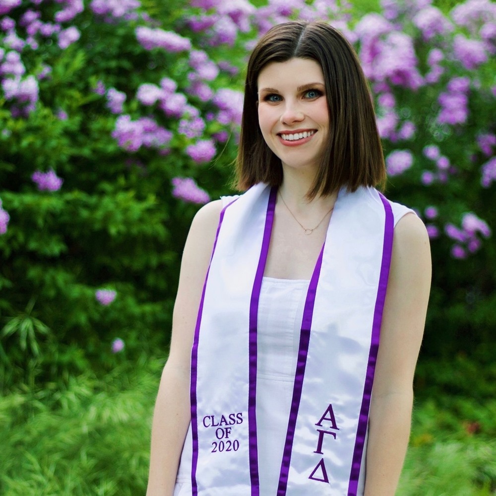 Meet your Posher, Ava